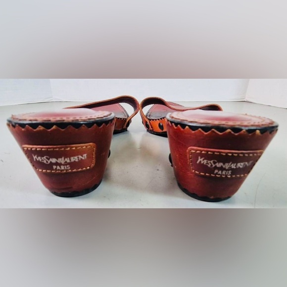 YSL Lola Vintage Leather Sandals Size 39 Made in Spain
COA by Legitmark - Picture 4 of 6